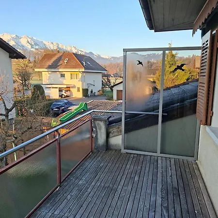 Sunny Balcony Home, Parkplatz Inklusive Apartamento Thierachern